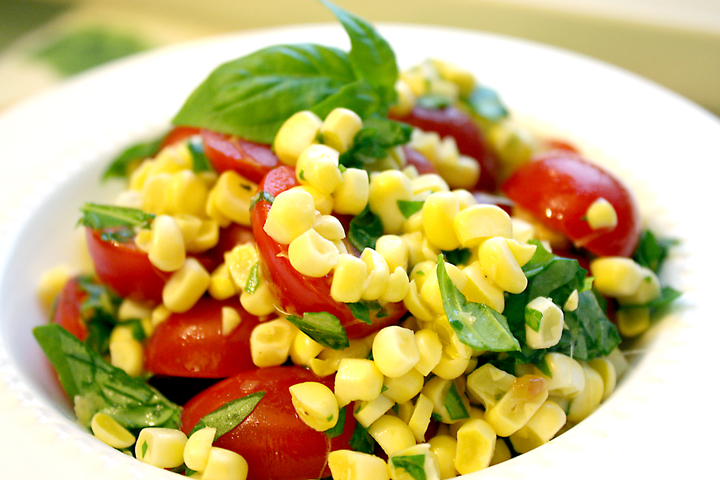 Corn and tomato salad with basil