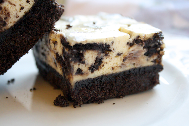 Cookies and Cream Bars