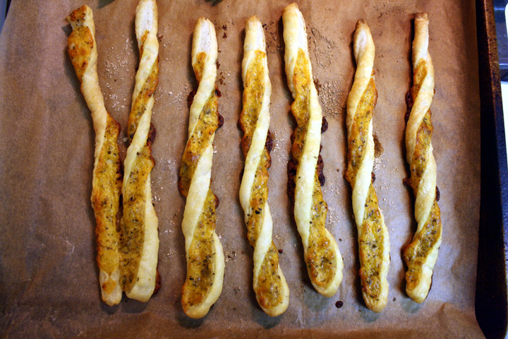 Cheddar Herb Twists