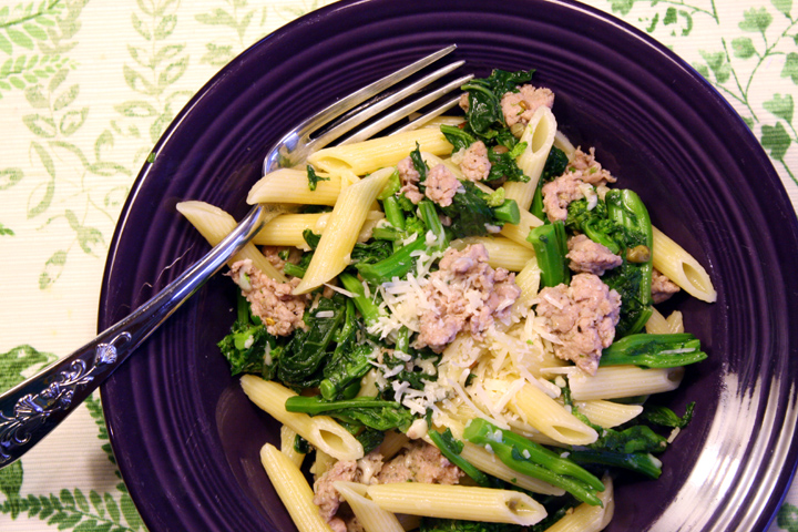 Pasta with Sausage and Broccoli Rape