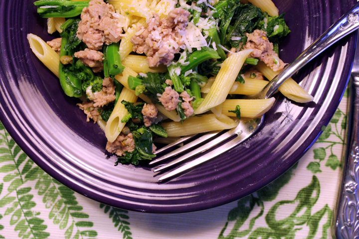 Pasta with Sausage and Broccoli Rape