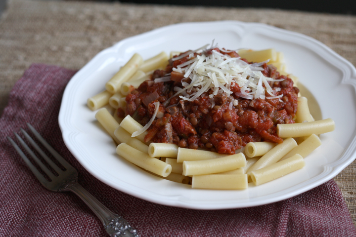 vegetarian lentil bolognese 3