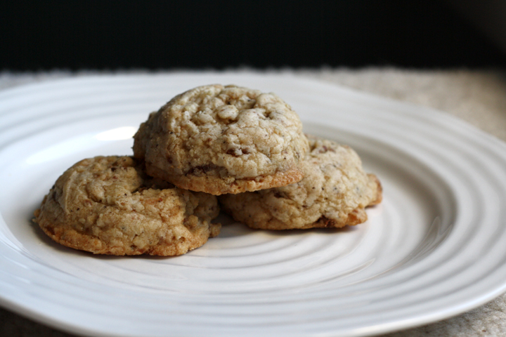 Brown Butter Oatmeal Toffee Cookies ~ ElephantEats.com