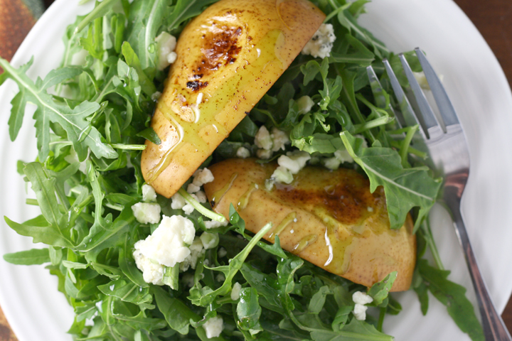 Cinnamon Roasted Pears over Arugula with Blue Cheese and Balsamic Glaze ~ www.ElephantEats.com